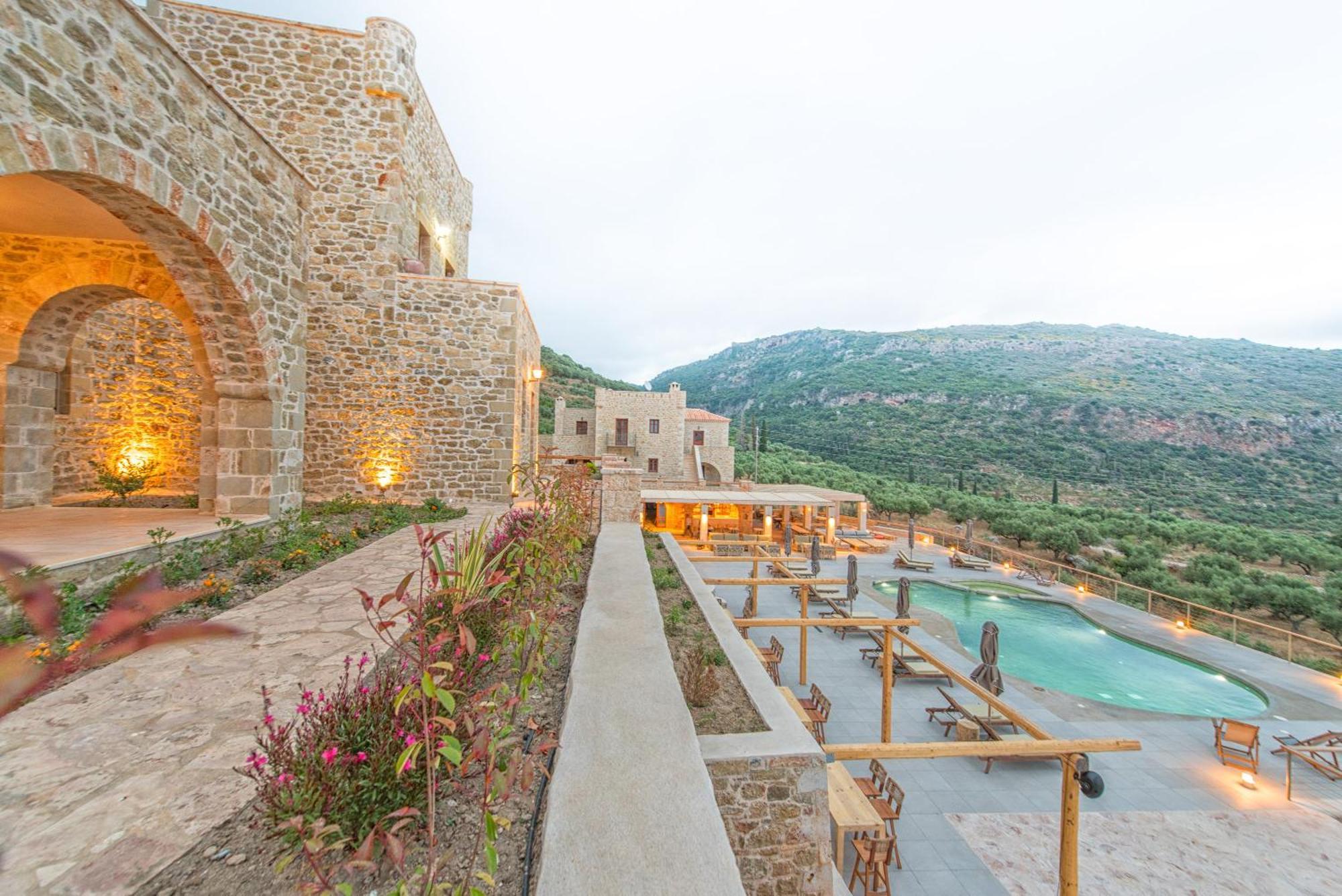 Brazzo Di Maina Hotel Oítilon Exterior foto